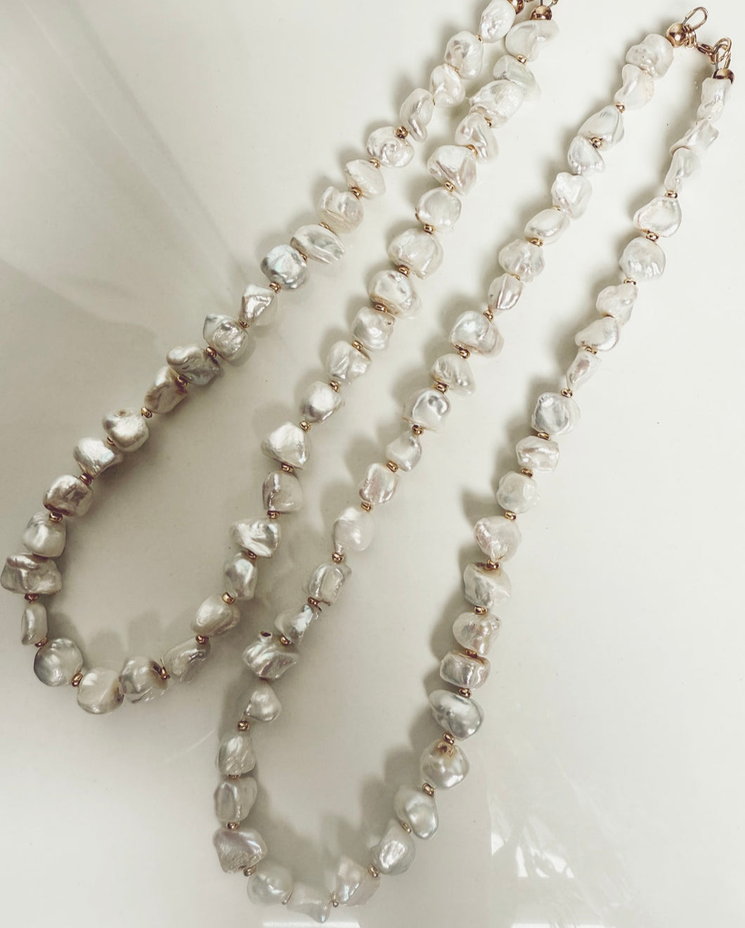 BAROQUE PEARL NECKLACE