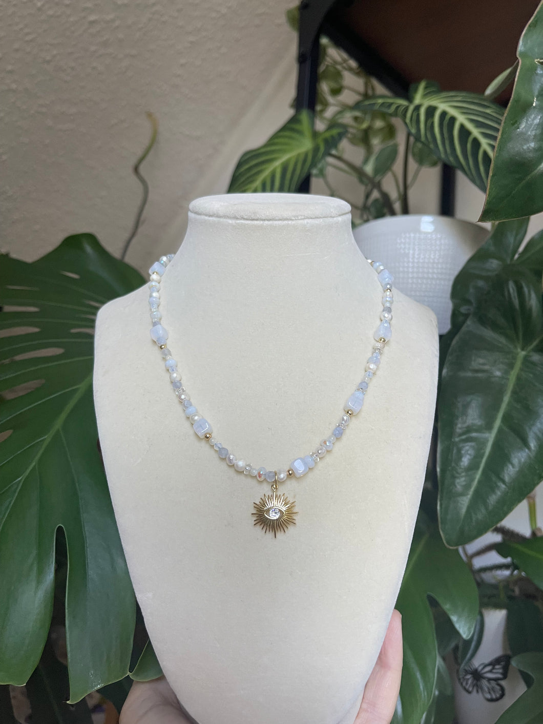 Opaline Eye Necklace