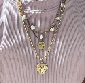 PEARLY CHARM NECKLACE